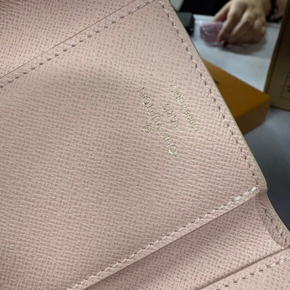 Louis Vuitton Victorine White Canvas Wallet 288-031125 - Picture 11 of 12